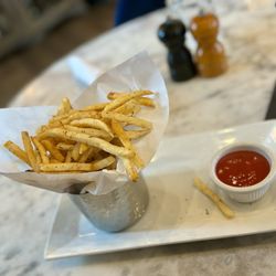 J Theodore - Side of fries. Seasoned perfectly and served hot.
