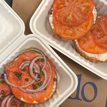 Apollo Bagels - Tomato and smoked salmon - Bagels Near Me - New York, New York Apollo Bagels - Tomato and smoked salmon - Bagels Near Me - New York, New York