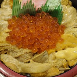 Uni and ikura bowl Uni and ikura bowl