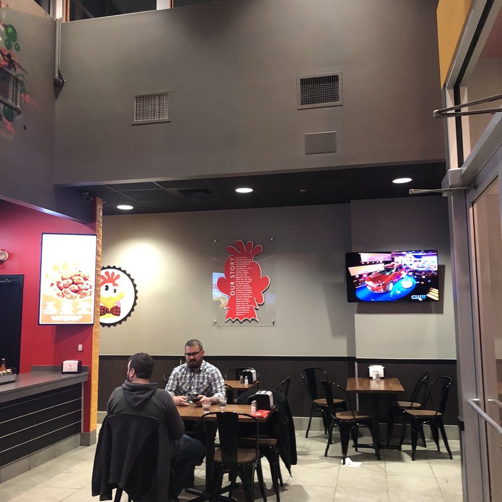 Mad Chicken - Environment and seating area. - Chicken Wings Near Me - Milwaukee, Wisconsin