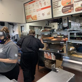 Burger King - "manager" walking away - Fast Food Near Me - Tucson, Arizona