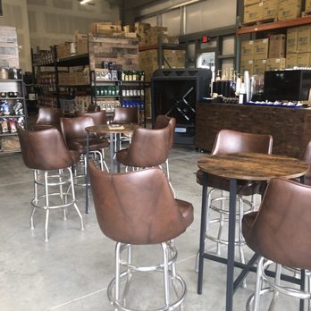 Rare Earth Roastery - The seating - Coffee Roasteries Near Me - Clovis, California
