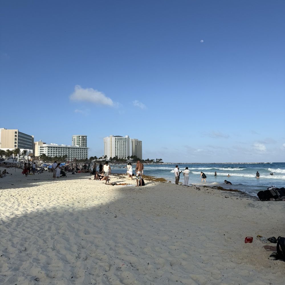 Playa Gaviota Azul - Beaches Near Me - Cancún, ROO