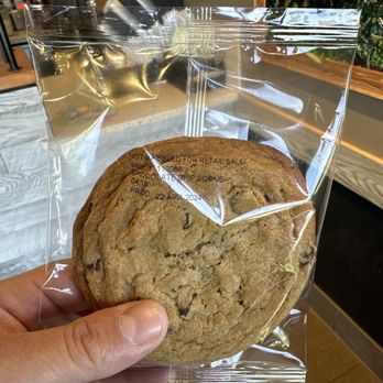 Starbucks - 06/19/24 11:13 - Coffee & Tea Near Me - Burbank, California