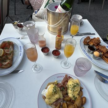 Sunday's Best - Mimosa brunch - Breakfast & Brunch Near Me - Sandy, Utah Sunday's Best - Mimosa brunch - Breakfast & Brunch Near Me - Sandy, Utah