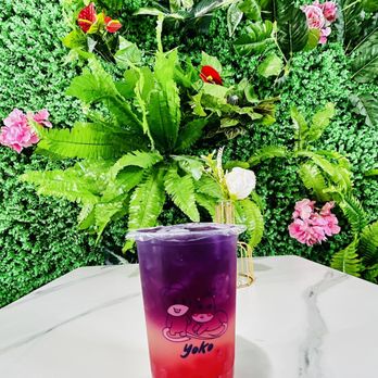 Million Delights - Fantasy Dream tea with dragonfruit popping boba - Bubble Tea Near Me - Miami Beach, Florida