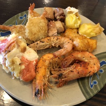 Fun Buffet - Peel and eat shrimp.  Fried shrimp.  Crab rangoons. Crab dish and other choices. - Chinese Near Me - Twinsburg, Ohio
