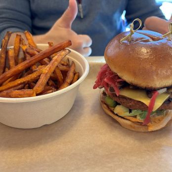 ChagaRoot - Chaga Mac Burger - Burgers Near Me - Las Vegas, Nevada