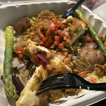 Wild Thyme Bistro - Pistachio chicken - New American Near Me - Kanab, Utah