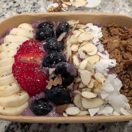 Acai bowl