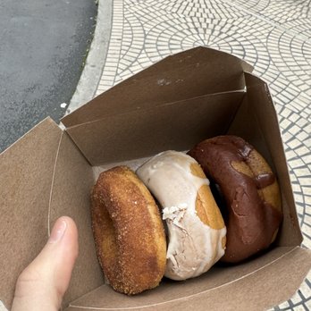 Whack Donuts - Cinnamon, OG Glaze, Chocolate three pack - Donuts Near Me - San Francisco, California Whack Donuts - Cinnamon, OG Glaze, Chocolate three pack - Donuts Near Me - San Francisco, California