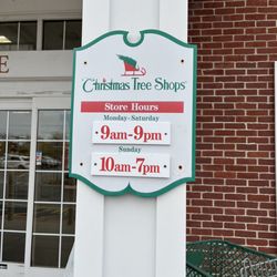 Christmas Tree Shop