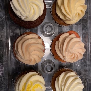Midnite Confection's Cupcakery - Strawberry Gingerbread Sublimeinal Cupcake Full Moon Cupcake Sweet Potato - Bakeries Near Me - Baltimore, Maryland