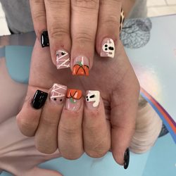 X9 Nails Spa