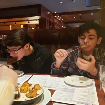 Seasons 52 - New American Near Me - Phoenix, Arizona