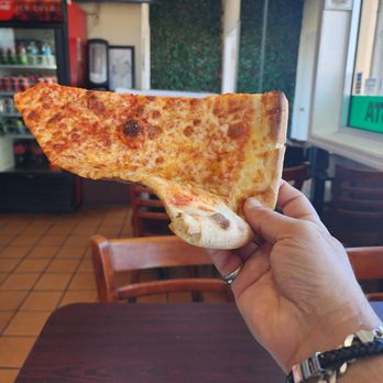 Tony The Pizza Chef II - Pizza Near Me - Hollywood, Florida Tony The Pizza Chef II - Pizza Near Me - Hollywood, Florida