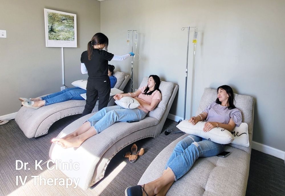 Dr Kim Regenerative Medicine Logo