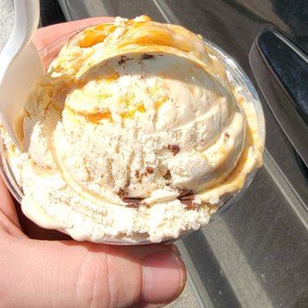 The Creamery - Ice Cream & Frozen Yogurt Near Me - Polk City, Iowa