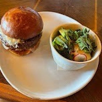 The Bungalow Kitchen - Waygu burger - New American Near Me - Tiburon, California The Bungalow Kitchen - Waygu burger - New American Near Me - Tiburon, California