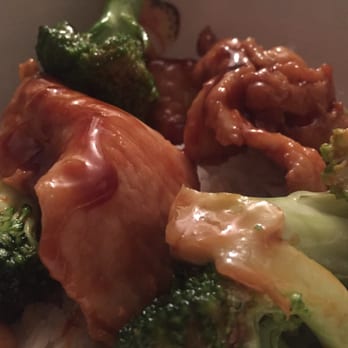 Foliage Garden - Delicious chicken and broccoli - Chinese Near Me - West New York, New Jersey