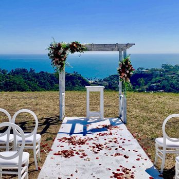 Grass Roots - Ceremony at The South Bluffs in Elings Park - Floral Designers Near Me