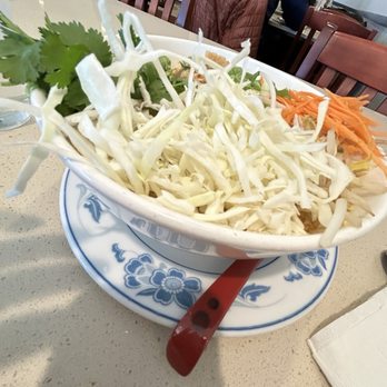 Na's Thai Cafe - Thai Near Me - Chanhassen, Minnesota