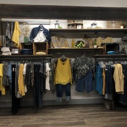 Lundrigans Clothing - Sofft, Taos, TenTree , Toad&Co, Tribal, Wooly Bully, Woven Heart, Z Supply, HydroFlask