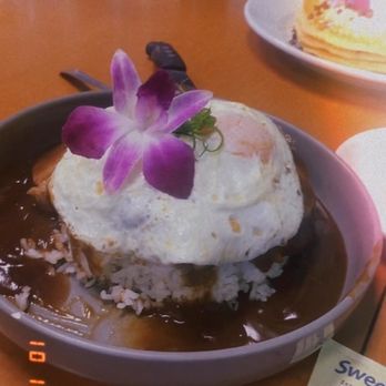 Guieb Cafe - New American Near Me - Honolulu, Hawaii