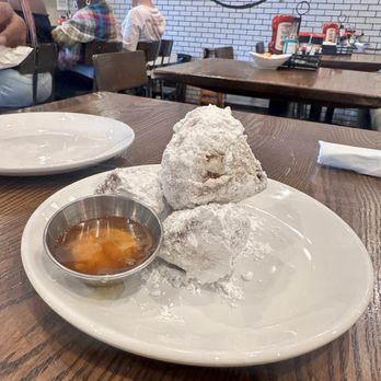Another Broken Egg Cafe - Castor sugar coated Biscuit Beignets - American Near Me - Austin, Texas