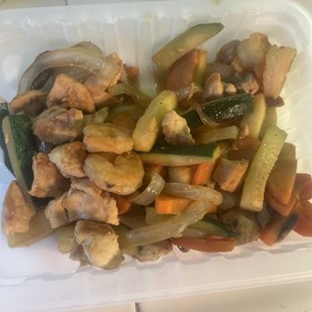 Iron Grill - Shrimp and Chicken and Shrimp with veggies - Japanese Near Me - Norfolk, Virginia