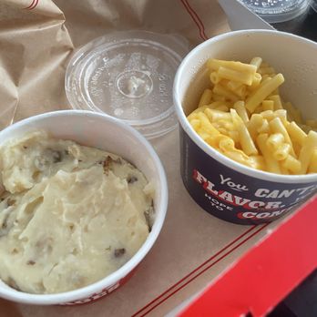 Chili's - Mashed Potato Sides and Kraft Macaroni & Cheese - Bars Near Me - Manor, Texas Chili's - Mashed Potato Sides and Kraft Macaroni & Cheese - Bars Near Me - Manor, Texas