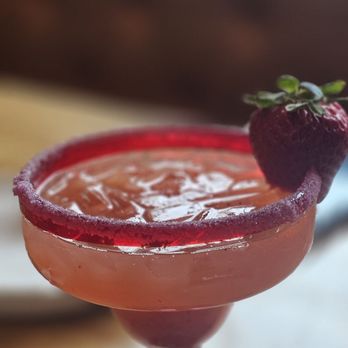 Noches De Colombia - Strawberry Margarita - Spanish Near Me - Newburgh, New York