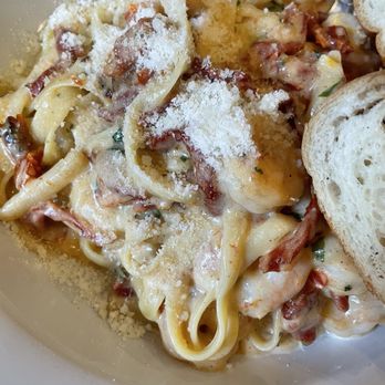 Luigi's Italian Restaurant - Donatello Plate - Italian Near Me - Gonzales, California Luigi's Italian Restaurant - Donatello Plate - Italian Near Me - Gonzales, California