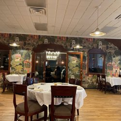 Ashiana Indian Restaurant - Restaurant interior