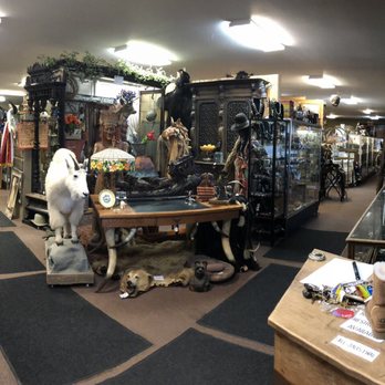 Antique Market and More - Panorama of indoor Antique Market and More - Antiques Near Me - Bozeman, Montana Antique Market and More - Panorama of indoor Antique Market and More - Antiques Near Me - Bozeman, Montana