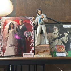 Dovetail Antiques And Collectibles