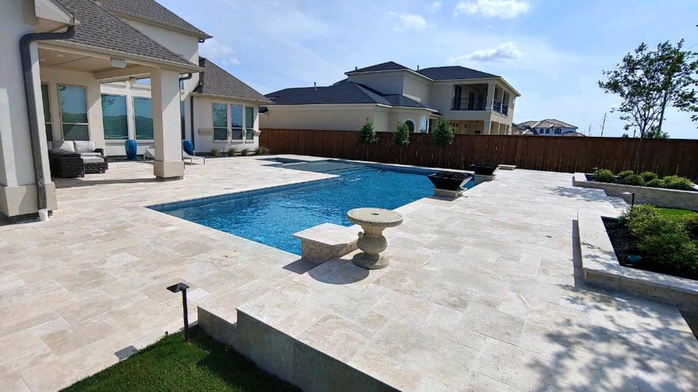 Bella Luxe Landscape and Design - tree service in Houston, TX