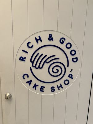Rich & Good Cake Shop (Jewel Changi Airport) by null