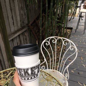 Urban Deli - Cute back patio - Delis Near Me - Baltimore, Maryland