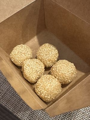 YuanYang Dessert鸳鸯糖水铺 by null