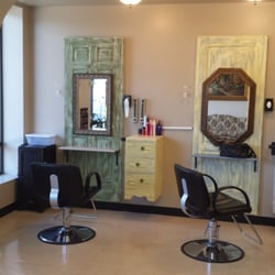 Mirror Mirror Salon LLC - Hair stations at Mirror Mirror Salon La Pine, OR