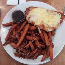 Schnitz - Chicken Parma with regular sweet potato chips and bbq sauce. Usually I have the regular chips, but today I wanted something different.