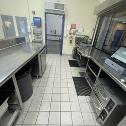Norco High School - Cockroaches in cafeteria