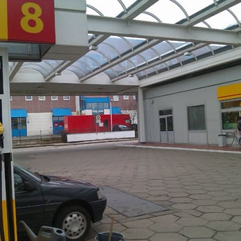 Shell Station - Gas Stations Near Me - Halle (Saale), ST