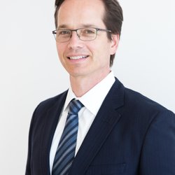 Jay W Granzow, MD - Dr. Jay Granzow, internationally renowned lymphedema and lipedema surgeon.