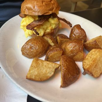 Spruce Cafe - Breakfast & Brunch Near Me - Seattle, Washington Spruce Cafe - Breakfast & Brunch Near Me - Seattle, Washington