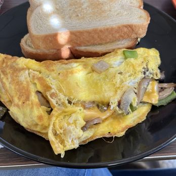 Liz' Corner Kitchen - Veggie Omlet - American Near Me - McDonald, Pennsylvania Liz' Corner Kitchen - Veggie Omlet - American Near Me - McDonald, Pennsylvania