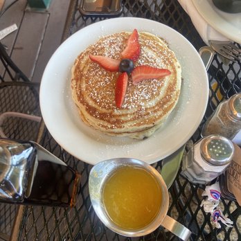 Wildflower Cafe - Yummm - Breakfast & Brunch Near Me - Redondo Beach, California Wildflower Cafe - Yummm - Breakfast & Brunch Near Me - Redondo Beach, California