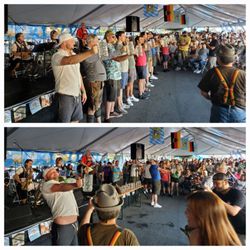 Oktoberfest - Stein holding contest (men)