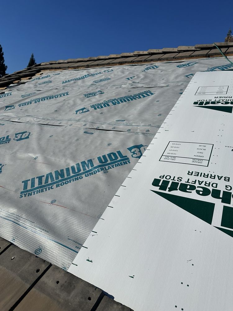 Slide of Bardo Ramirez Roofing